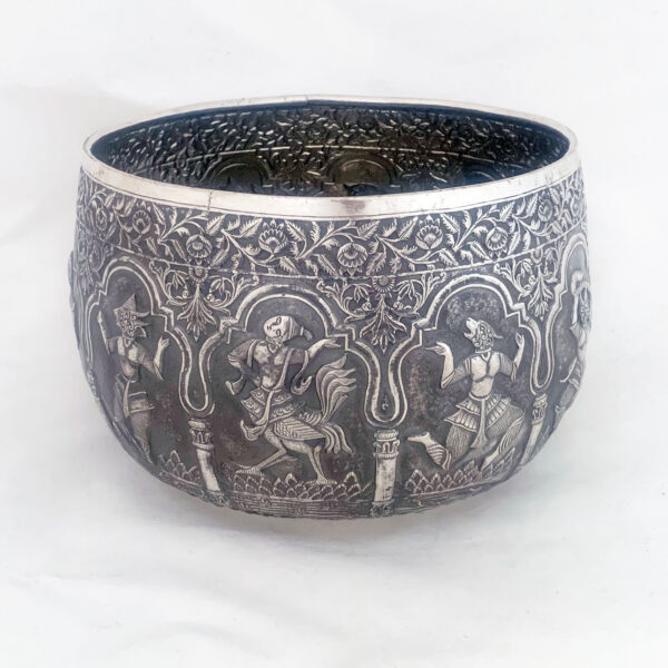 LARGE BURMESE SILVER BOWL - Image 3