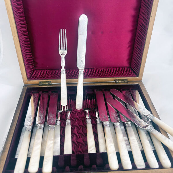 MOTHER OF PEARL HANDLED EATERS - Image 2