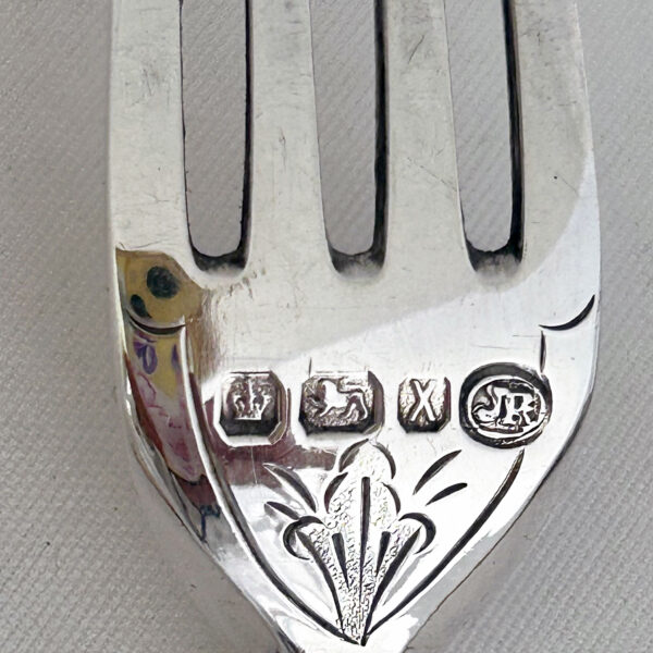 MOTHER OF PEARL HANDLED EATERS - Image 5